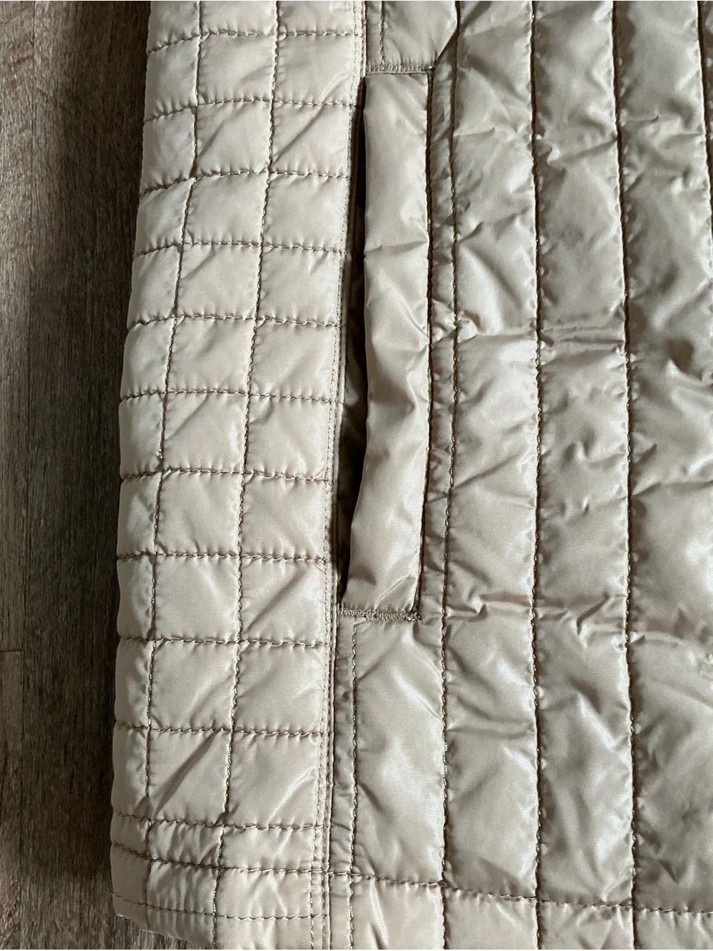 Johnston & Murphy Vest Men's Size Medium Tan Quilted Outerwear Casual Classic